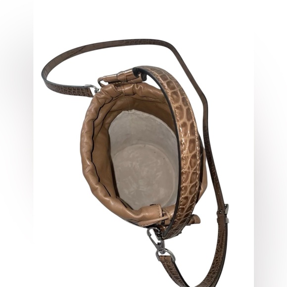 MICHAEL KORS COLLECTION Audrey Medium Croc Embossed Leather Bucket Bag NWT - Picture 3 of 6